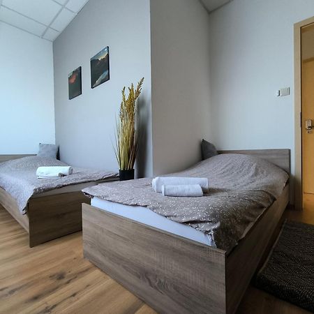 Szilas Park Motel Nagytarcsa ภายนอก รูปภาพ