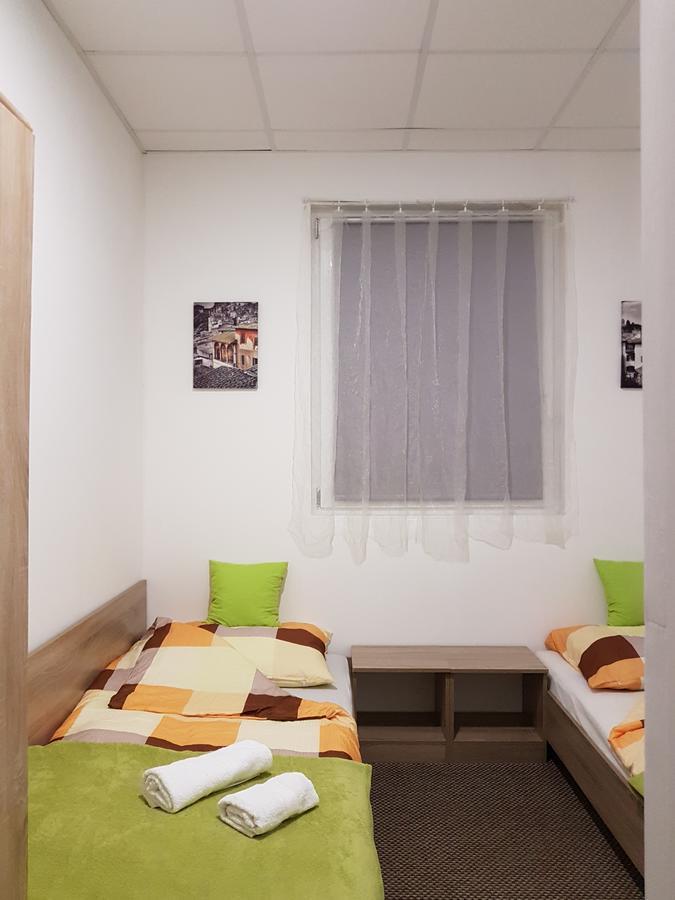Szilas Park Motel Nagytarcsa ภายนอก รูปภาพ